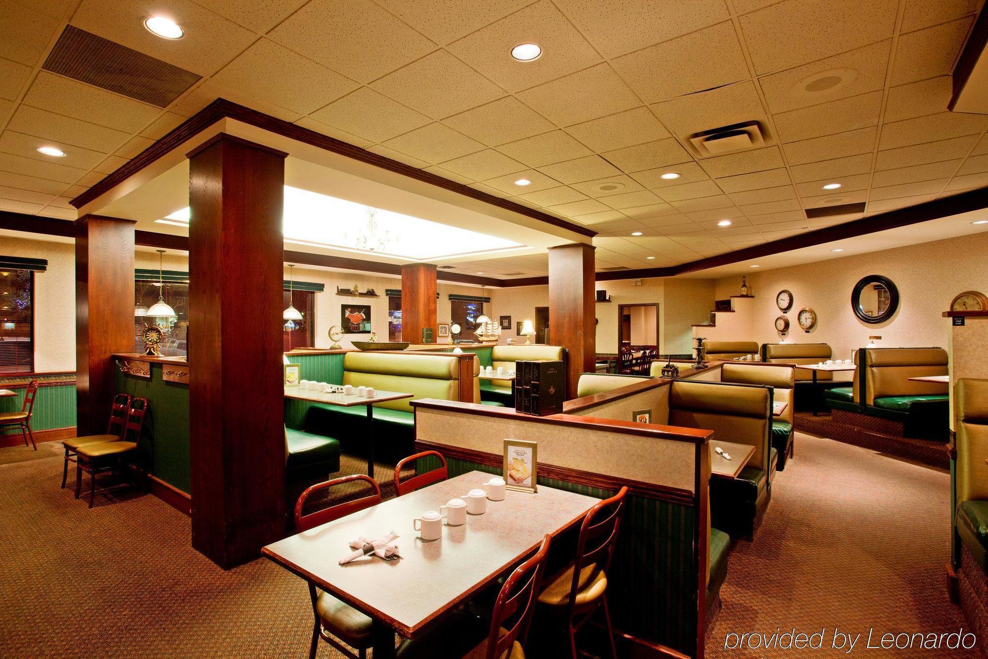 Holiday Inn Conference Centre Edmonton South By Ihg Eksteriør billede